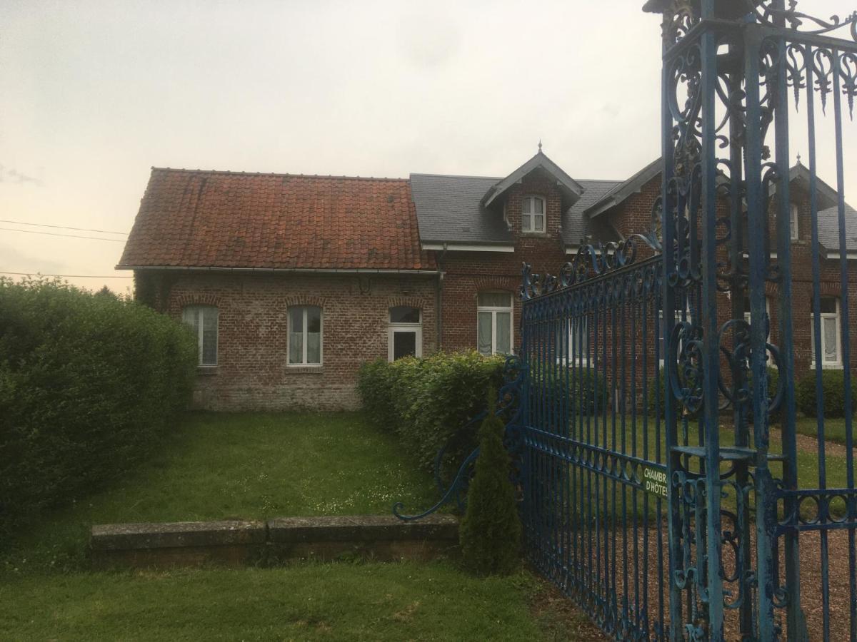 Chambres D'Hotes & Gites Du Chateau De Grand Rullecourt Exterior foto