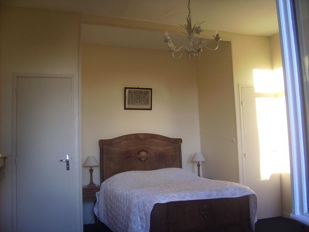 Chambres D'Hotes & Gites Du Chateau De Grand Rullecourt Zimmer foto