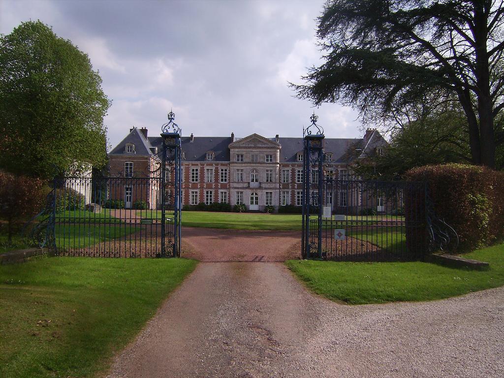 Chambres D'Hotes & Gites Du Chateau De Grand Rullecourt Exterior foto